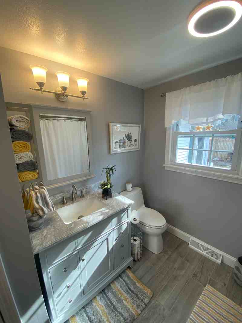 Bathroom Renovation Rescue: Hiring the Best Contractor Bathroom Renovation Rescue: Hiring the Best Contractor