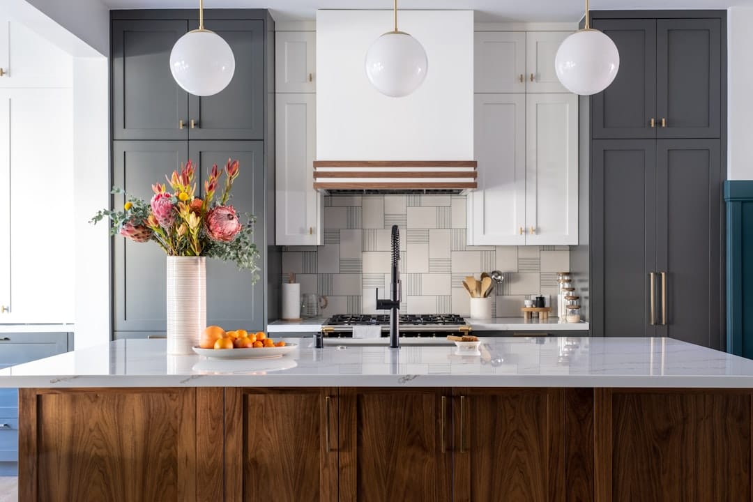 7 Quick and Easy Ways to Find a Kitchen Designer