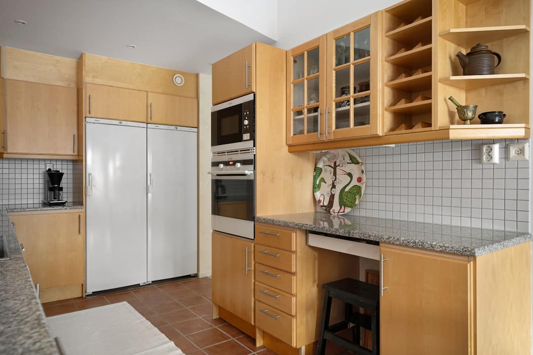 Your Guide to Hiring Kitchen Remodeling Pros Nearby
